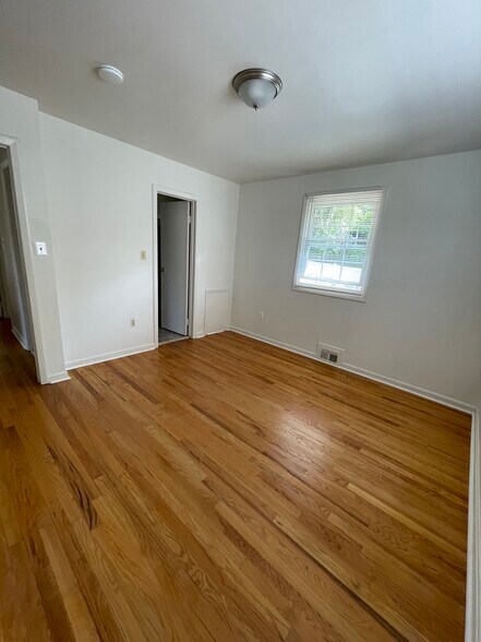 Building Photo - 4114 Conger St