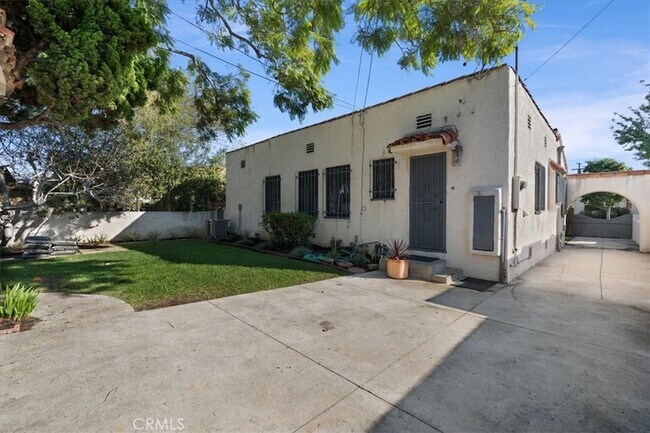 Building Photo - 1763 Stearns Dr