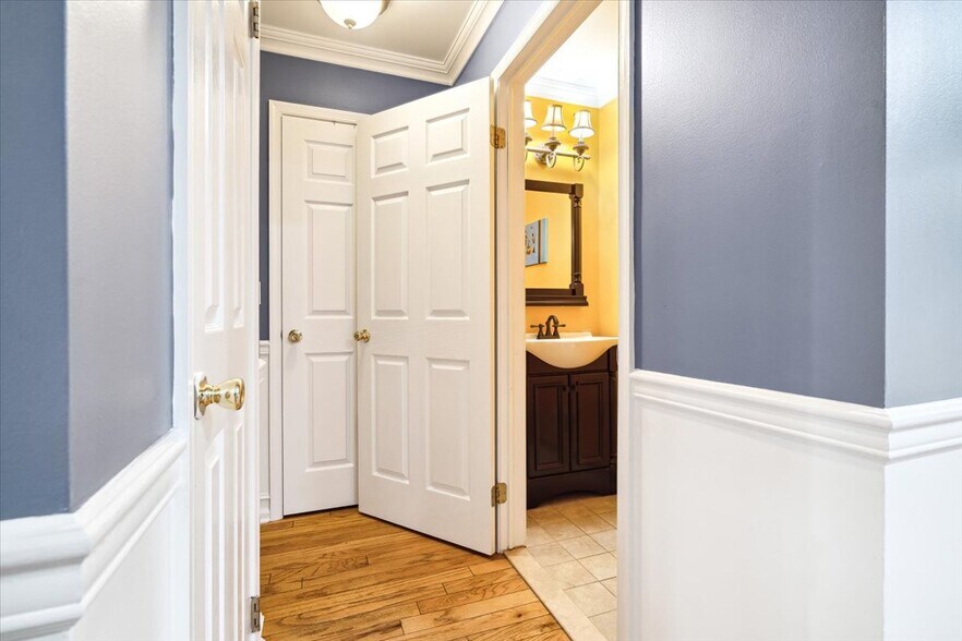 Building Photo - 471 Mahogany Ct