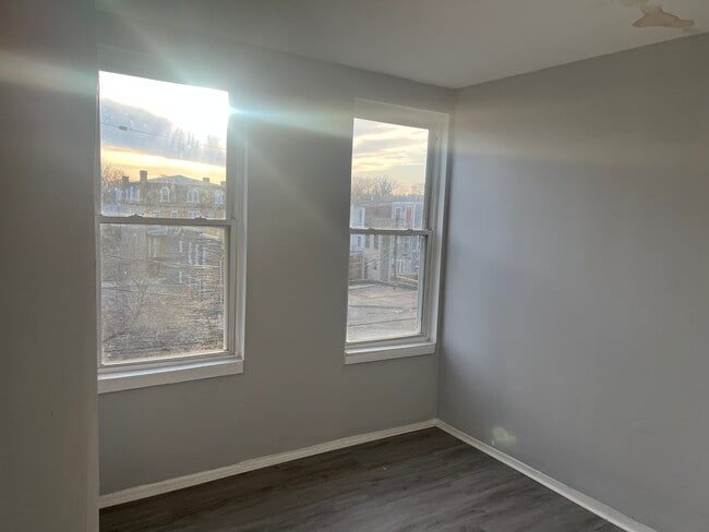 Building Photo - 257X McCulloh St