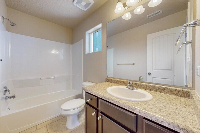 Building Photo - 221 Landing Trail