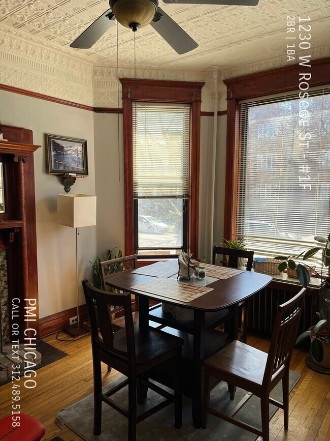 Building Photo - 1230 W Roscoe St