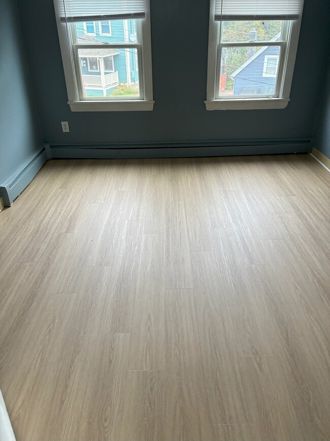 Building Photo - 5 Cliff St