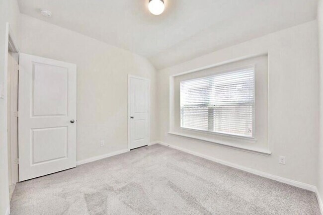Building Photo - 1225 Homer Ln