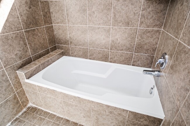 Building Photo - 2936 Commerce St