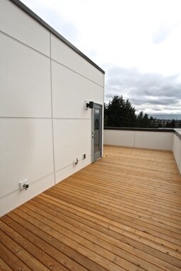 Building Photo - Open House Saturday! Stunning Modern Crown Hill Townhouse!