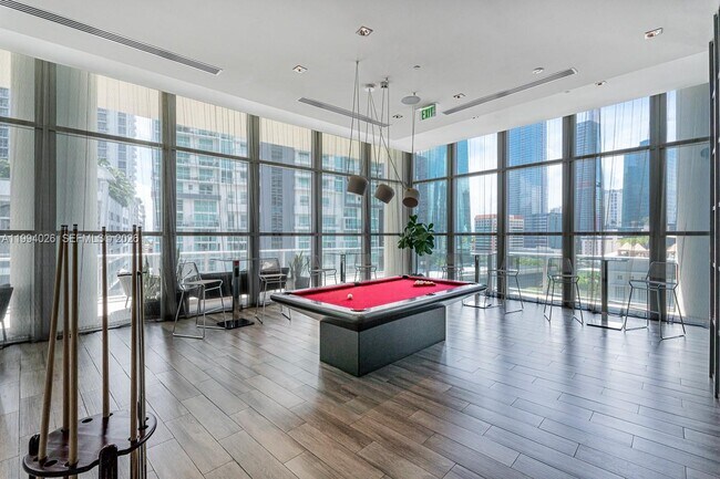 Building Photo - 1100 S Miami Ave