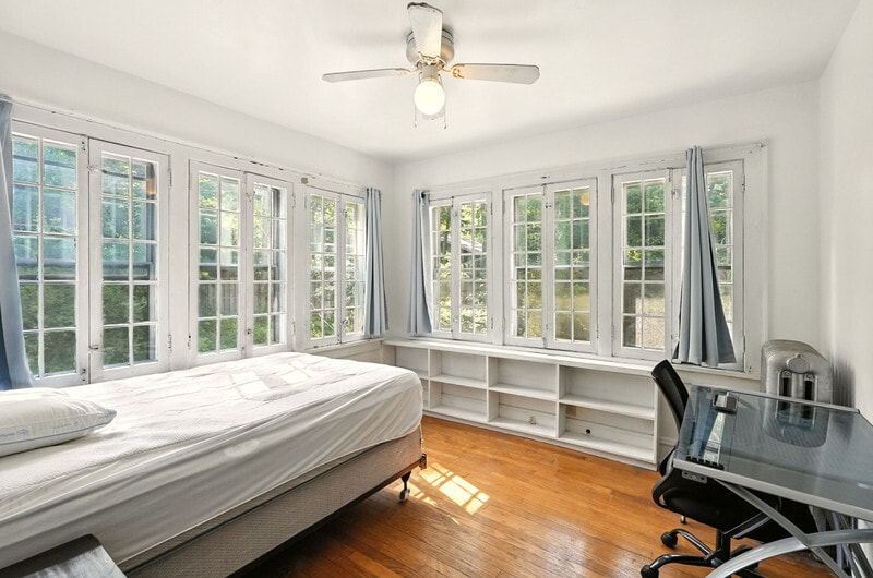 Building Photo - 2341 S Overlook Rd