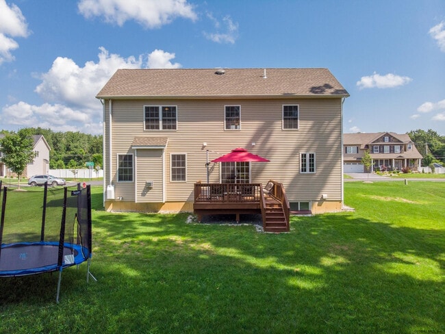 Building Photo - 106 Balsam Way