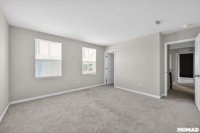 Building Photo - 901 Wilson St