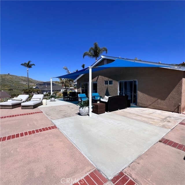 Building Photo - 425 Calle Pueblo