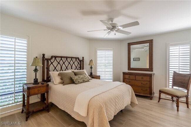 Primary Photo - 651 10th Ave S