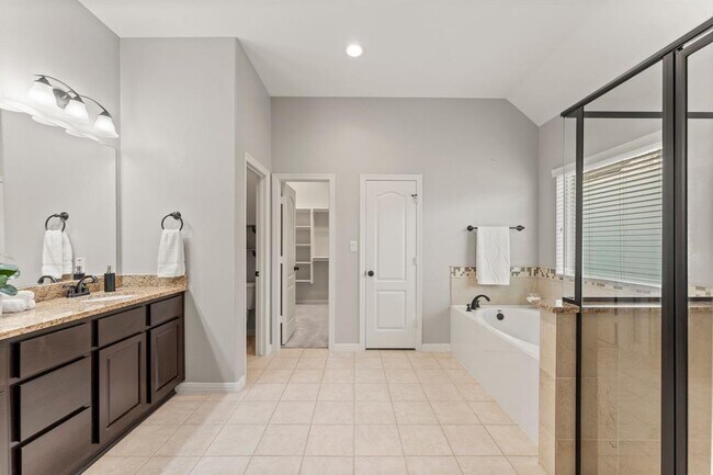 Building Photo - 1830 Britton Key Ln