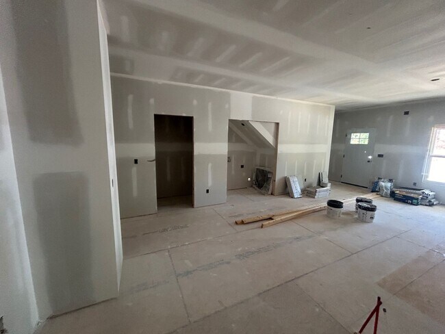 Building Photo - 1111 Tree Street