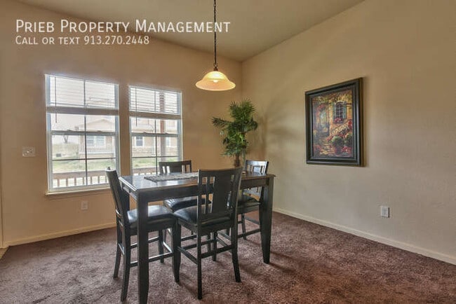 Building Photo - 267 N Ferrel St