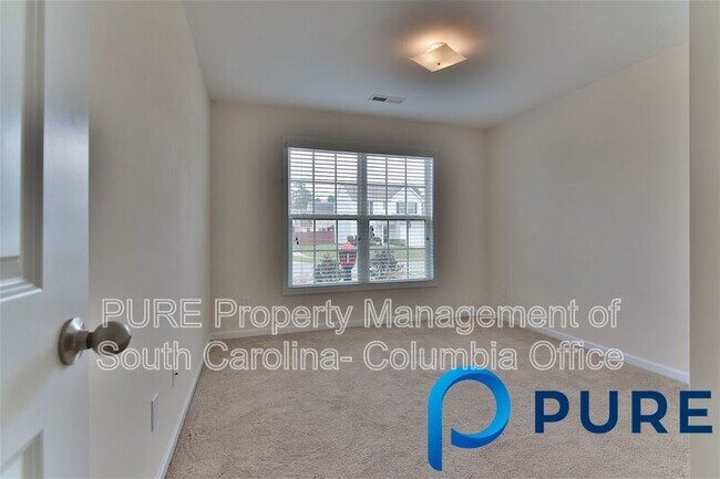 Building Photo - 133 Farrow Pointe Lane