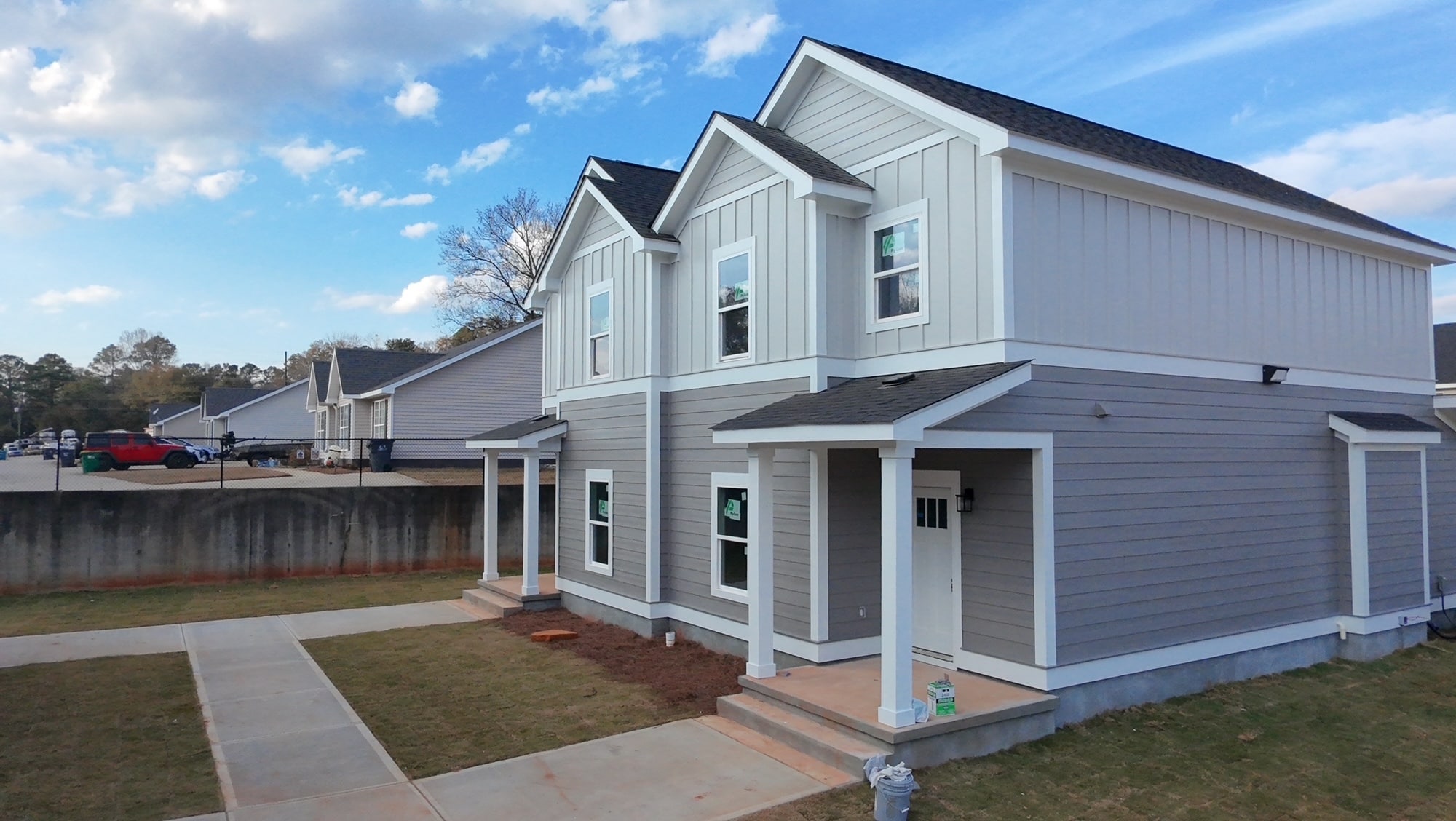 Building Photo - 231 Pine Needle Rd