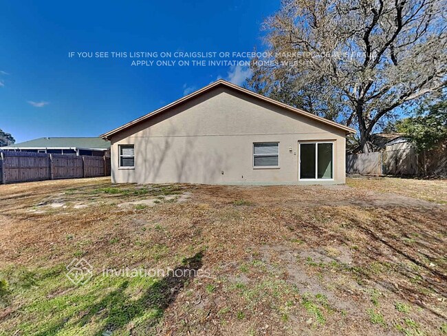 Building Photo - 3633 Amber Ln