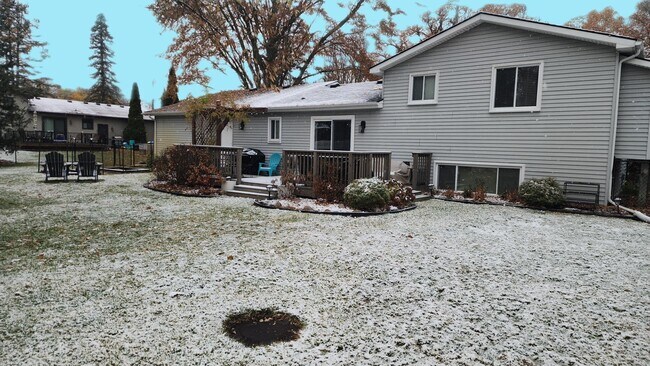 Building Photo - 5145 Greer Rd