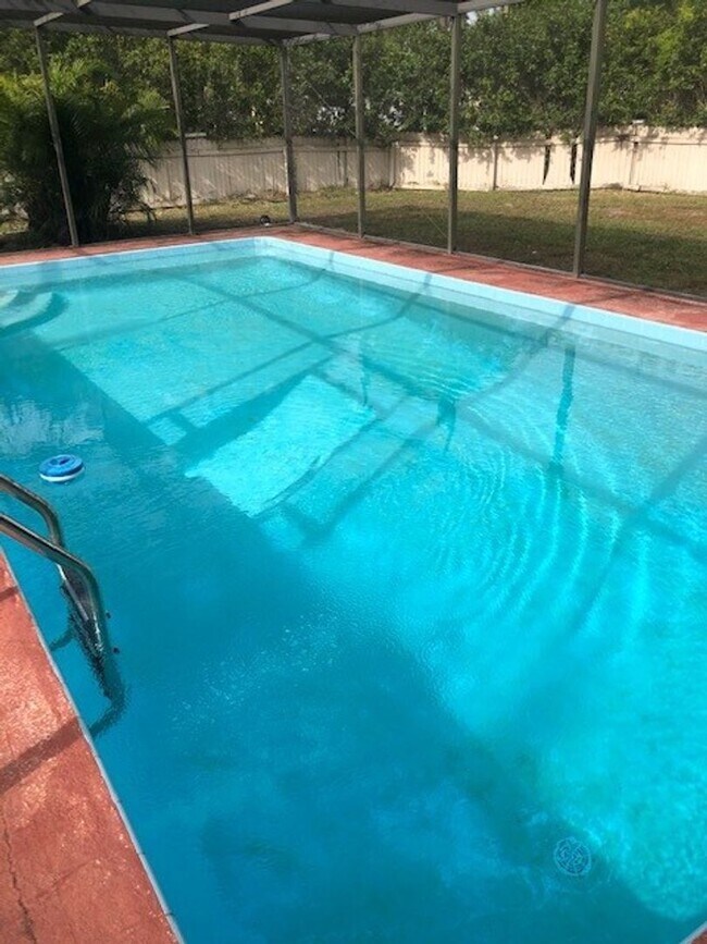 Building Photo - Beautiful, 3/2 Pool Home Available Now!