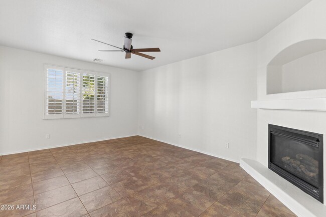 Building Photo - 16018 N 171st Dr