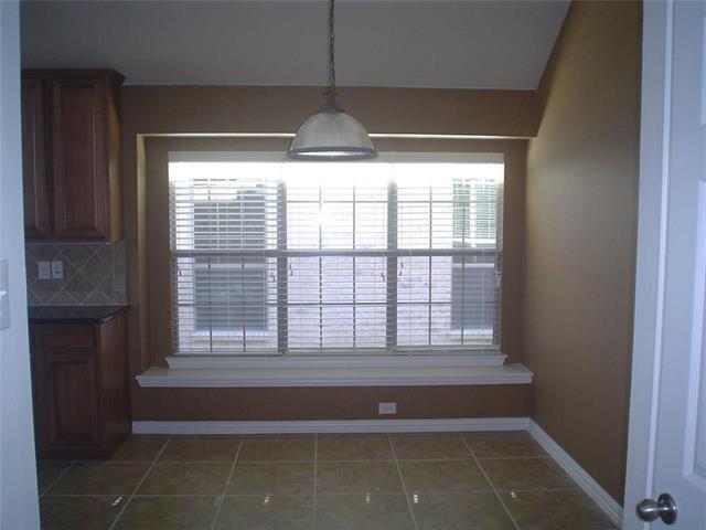 Building Photo - 7064 Bethlehem Dr