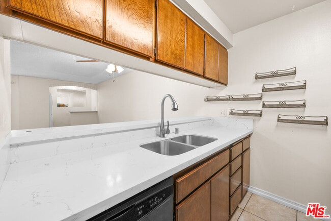 Building Photo - 21219 Roscoe Blvd