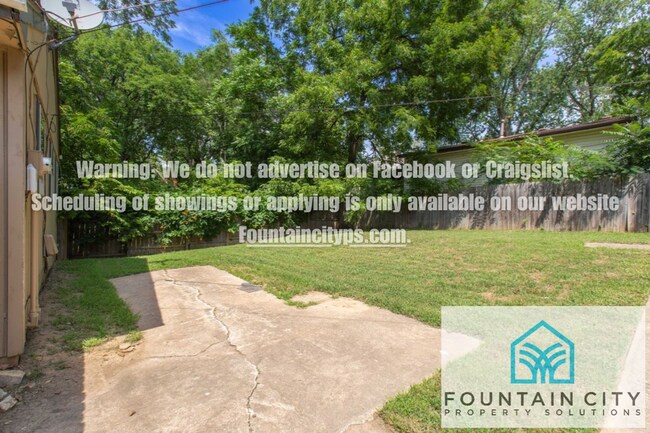 Building Photo - 4431-4437 Northeast Winn Road