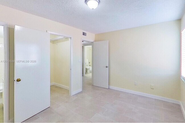 Building Photo - 2020 NW 119th St