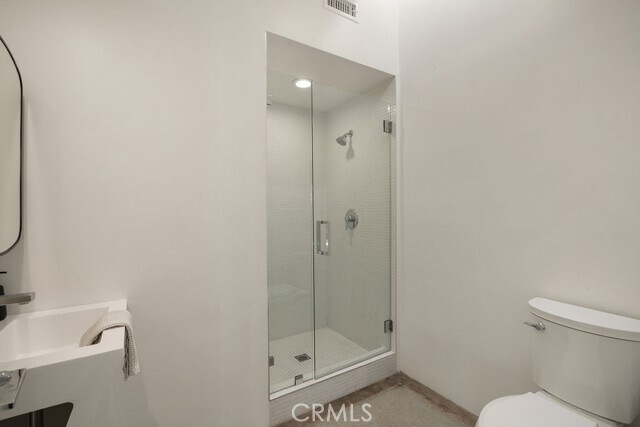 Building Photo - 2015 Irvine Ave