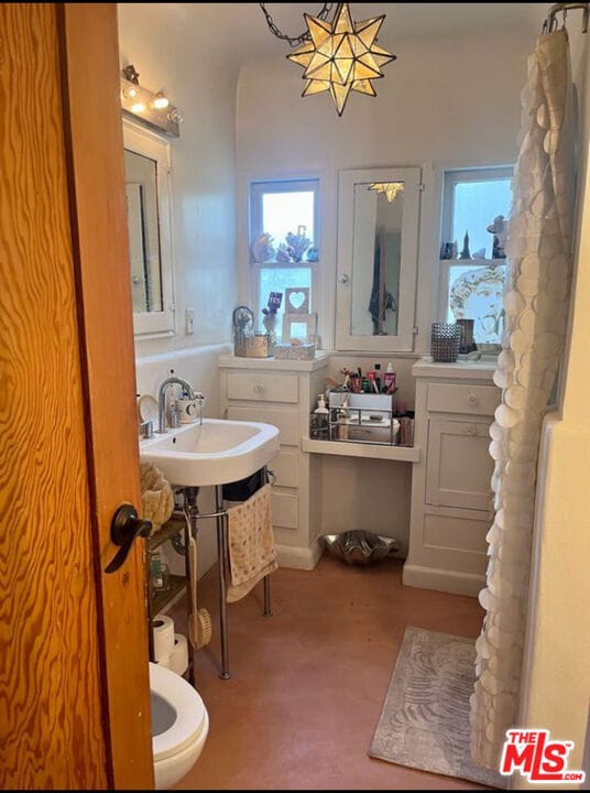 Building Photo - 8650 Olin St