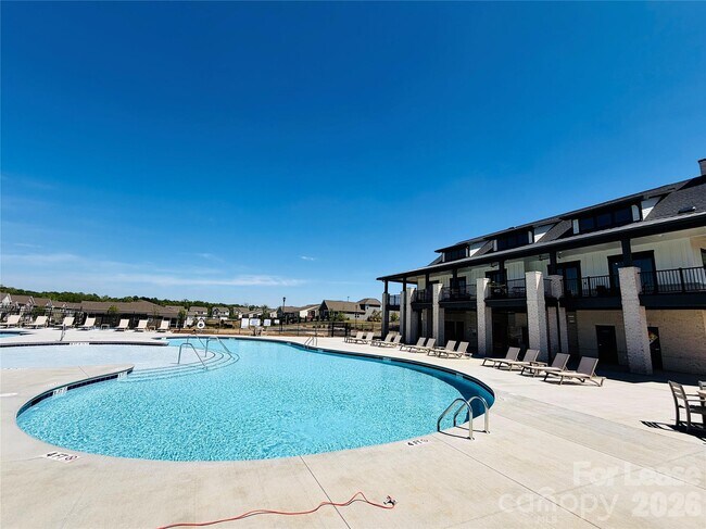 Building Photo - 365 Runner Stone Ln