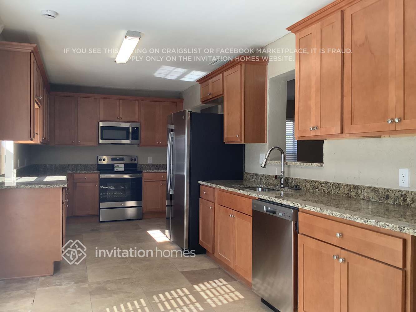 Building Photo - 4305 Elton Pl