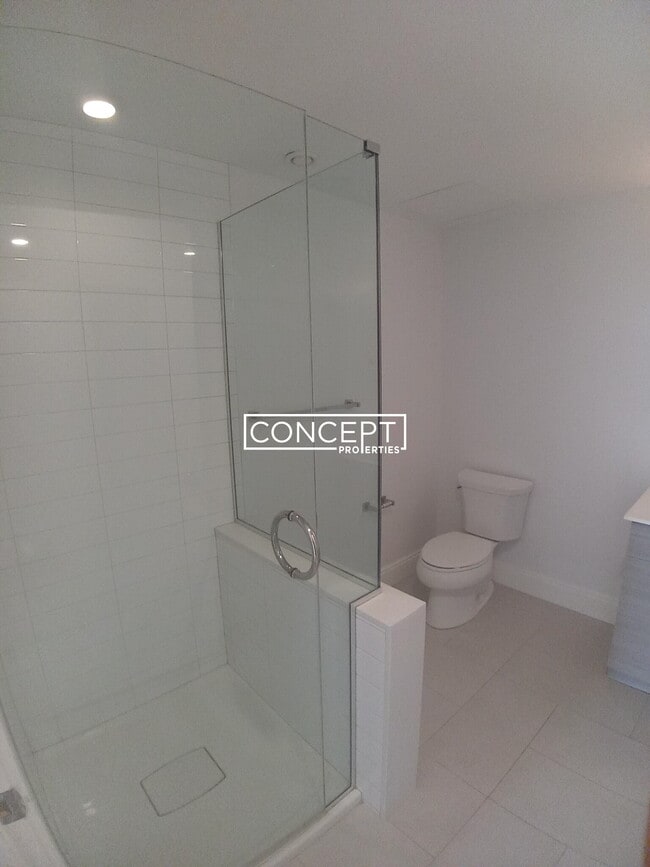 Building Photo - 40 Malvern St