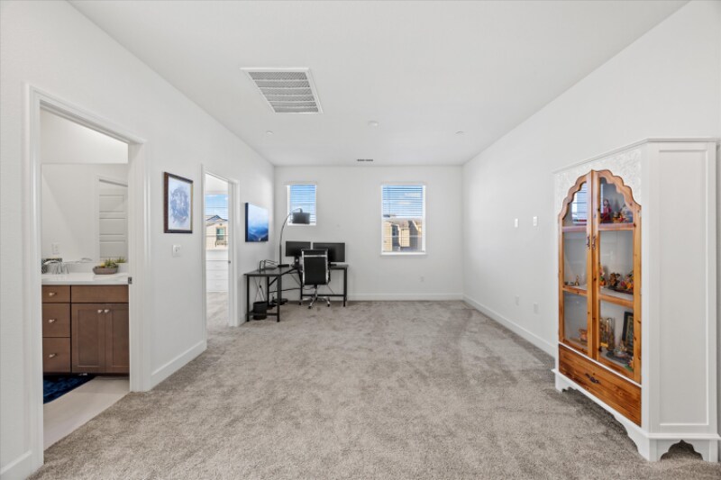 Building Photo - 3554 Damora Ave