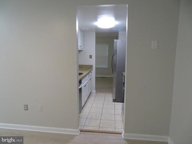 Building Photo - 9150 Lambskin Ln