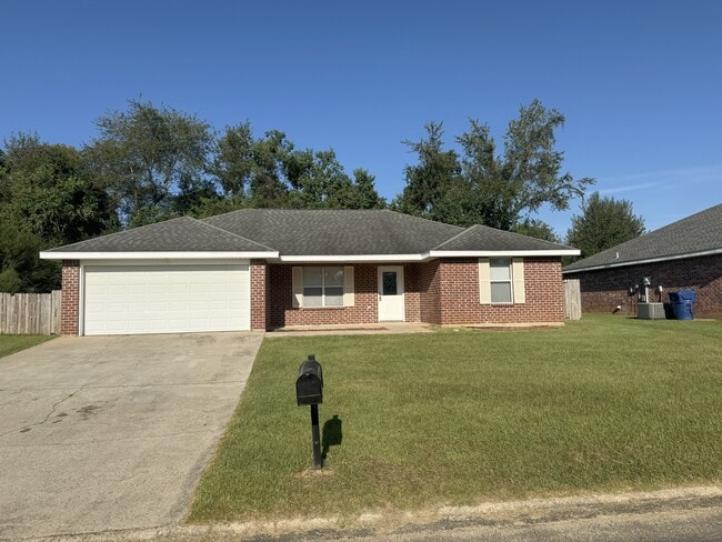 Primary Photo - 2213 Mustang St
