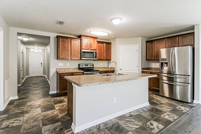 Building Photo - 95017 Timberlake Dr