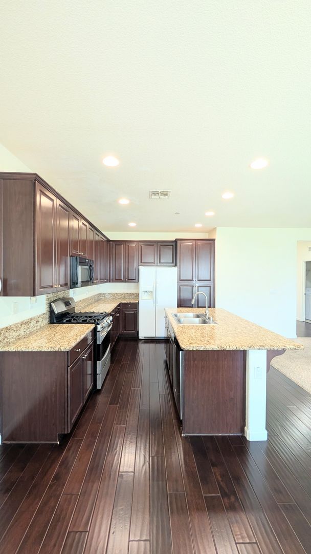 Building Photo - Perfect Single Story Home in Sacramento!