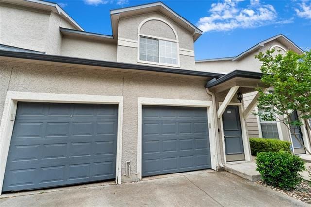 Building Photo - 2601 Preston Rd