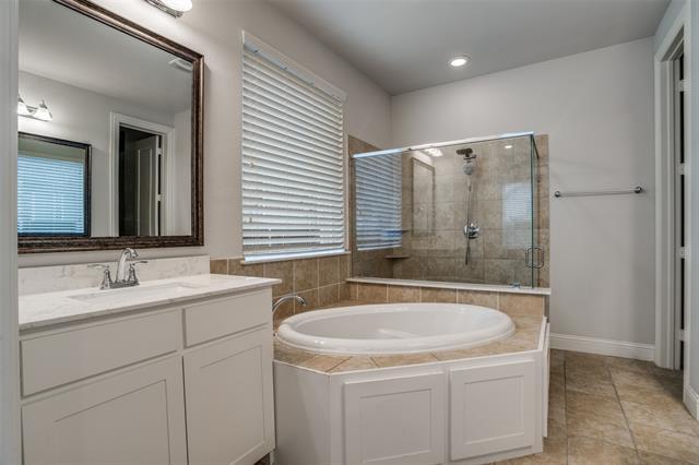 Building Photo - 2811 Killdeer Trl
