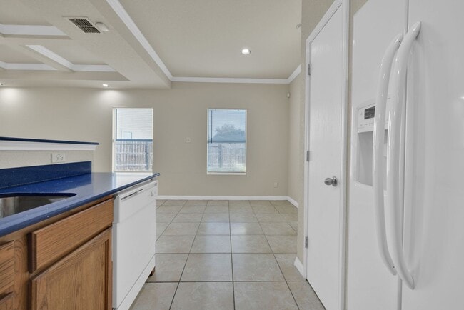Building Photo - 4926 Appleseed Ct