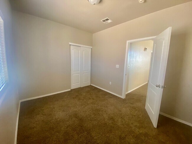 Building Photo - 3742 Piedras Negras - Comfortable Two Story 4 Bedroom Home in Great Location!