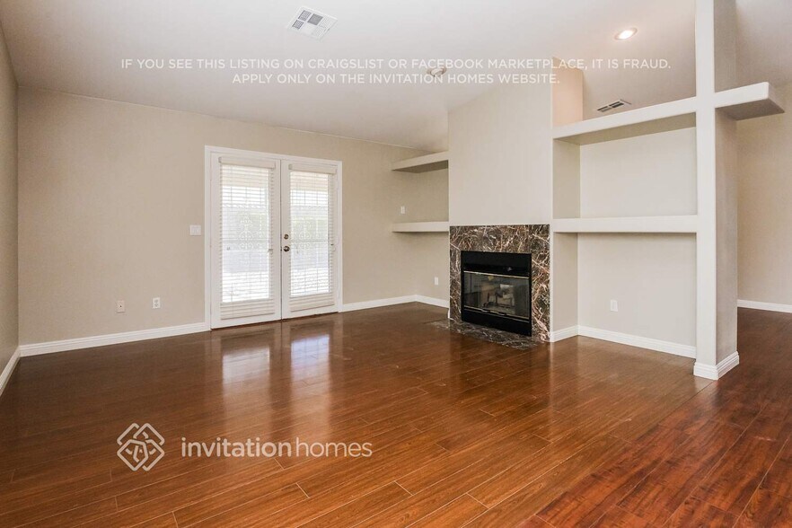 Building Photo - 3985 Roohani Ct