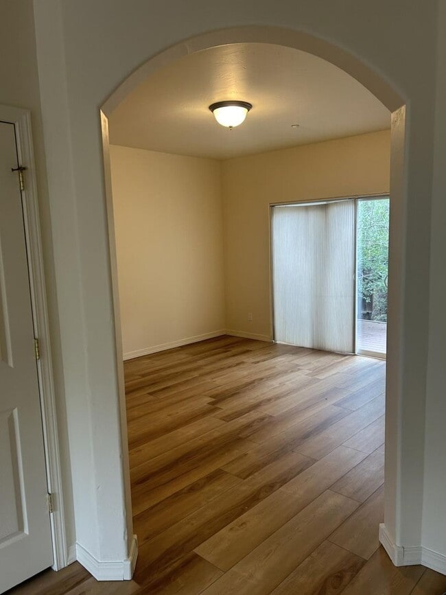Building Photo - 3150 Quasar St