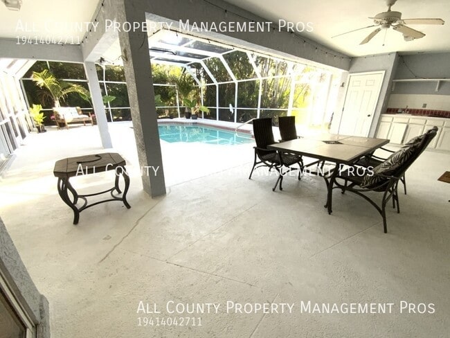 Building Photo - 5521 61st Ln E