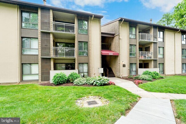 Building Photo - 6085 Majors Ln