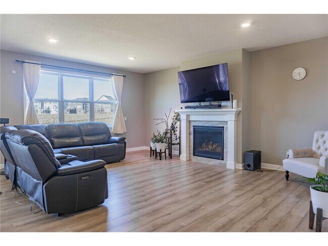 Building Photo - 1574 Edgebrook Ln