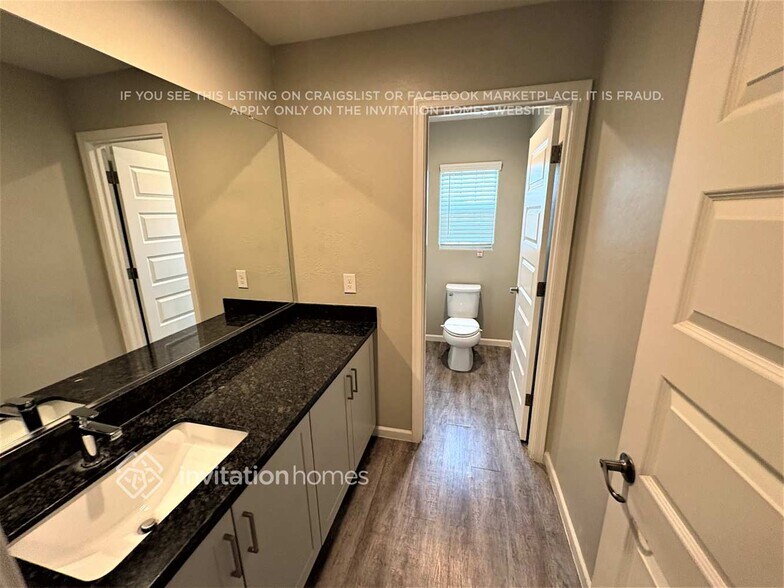 Building Photo - 5050 N 189th Dr