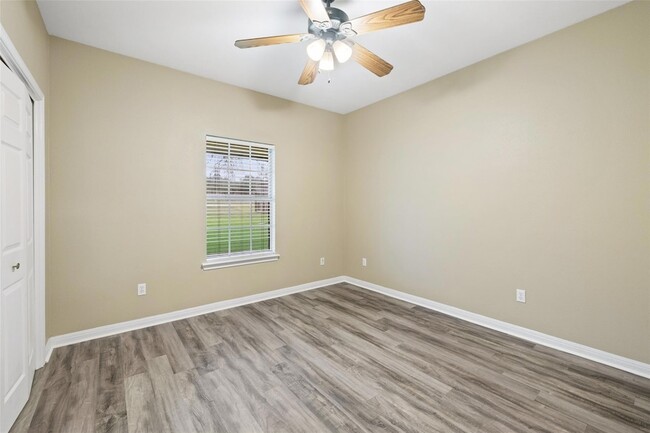 Building Photo - 1301 S Quinlan Park Rd